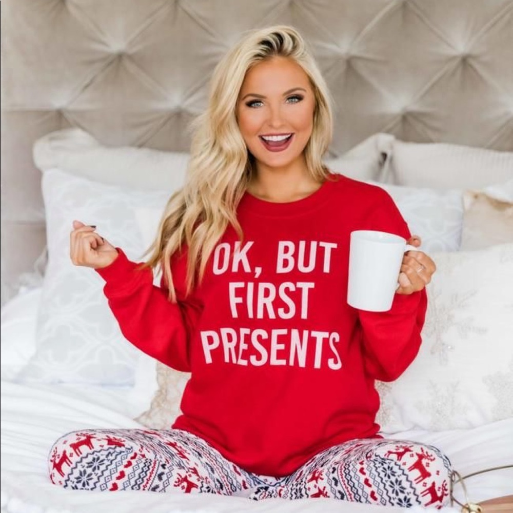 Pink Lily Christmas Presents Graphic Sweatshirt